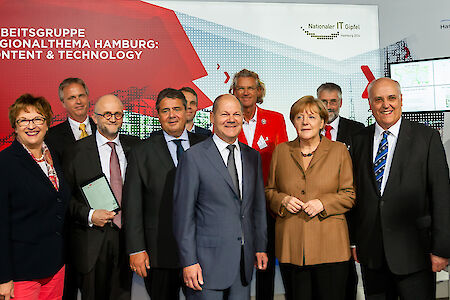 8. Nationaler IT-Gipfel in der Handelskammer Hamburg