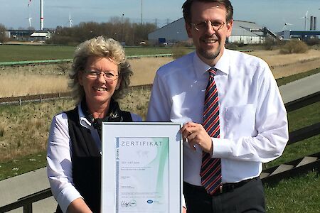 Brunsbüttel Ports: GreenPort! Hafenbetreiber erfolgreich nach Umweltnorm ISO 14001 zertifiziert