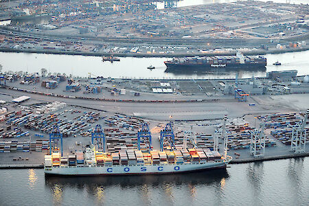 Container Terminal Tollerort: HHLA macht weiteren Terminal fit für 20.000-TEU-Schiffe