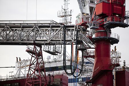 DNV GL launches first standard for classificatin of offshore gangways