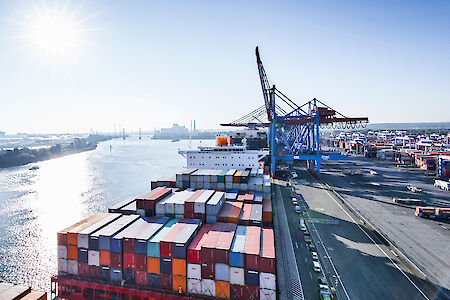 Port and Transport Logistics – a Strategy that’s Proven Itself