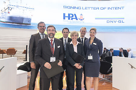 HPA and DNV GL sign letter of intent for implementing green technologies on Hamburg’s fleet 