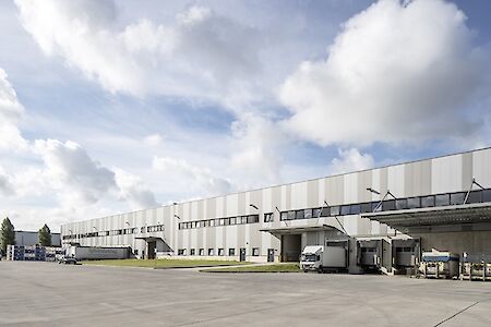 Logistikpark Goodman Interlink Hamburg fertiggestellt: Airbus und STUTE unterzeichnen neue Mietverträge
