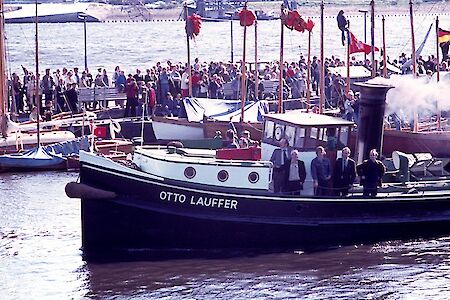 Volldampf für den maritimen Denkmalschutz - Wiederinbetriebnahme der OTTO LAUFFER zum 40. Jubiläum der Museumshafen-Eröffnung