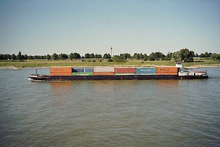 Massive Schwierigkeiten beim Containerumschlag in den Westhäfen