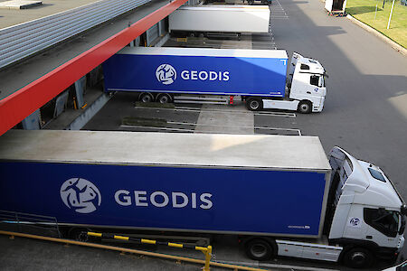 Premium car manufacturer trusts GEODIS to manage one of its largest distribution centers in the world in Korea