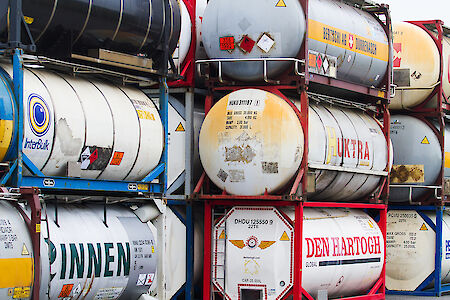 New Services for Tank Containers in Hamburg