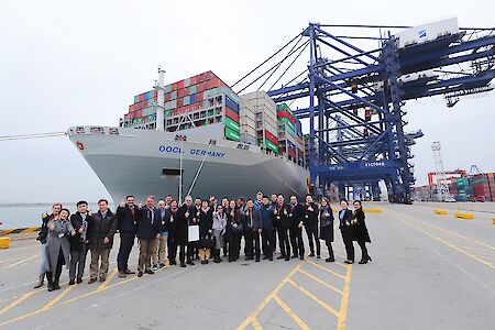 Hafen Hamburg Repräsentanz Hongkong besucht mit ausgewählten Gästen Partnerhafen Shenzhen