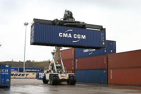 Connected containers: CMA CGM deploys its innovative solution for containers tracking, TRAXENS by CMA CGM