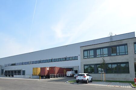Realogis sorgt für Vollvermietung des ersten Bauabschnitts: Aerospace Logistikdienstleister Bolloré Logistics GmbH mietet Neubauflächen in EPISO 3-Projektentwicklung