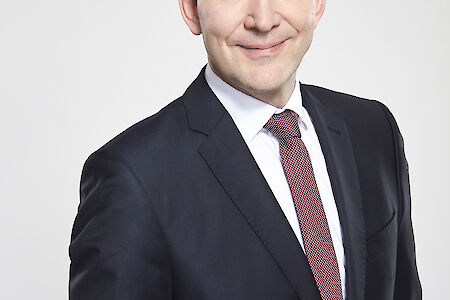 Jens Hansen zum Aufsichtsratsvorsitzenden der DAKOSY berufen 