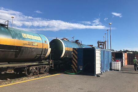 Ruscon organized liquid cargo handling in Saint Petersburg