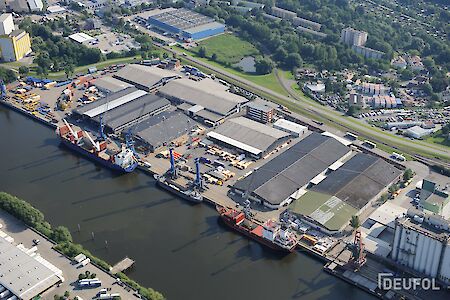 DEUFOL erwirbt das Wallmann-Terminal im Hamburger Hafen und sichert damit über 300 Arbeitsplätze
