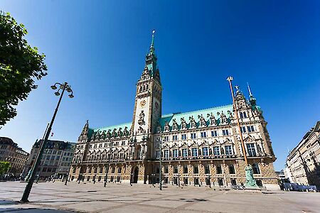 Corona-Infektionslage in Hamburg stabil Senat beschließt weitere Öffnungen