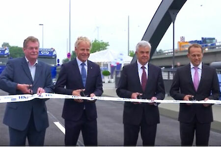 Eröffnung der neuen Waltershofer Brücke
