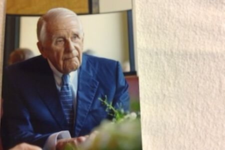 Der ehemalige Hafenunternehmer Jürgen Gerhards Buss ist mit 96 Jahren verstorben
