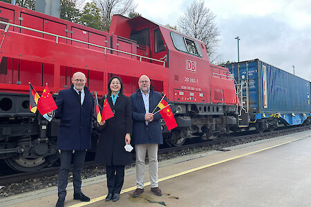 New container train service between Hamburg and China: ‘Shanghai-Express’ reaches Port of Hamburg