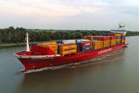 Containerships increases frequency between Germany and England