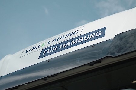 Next Step to a ZERO EMISSION PORT | E-Trucks in the Port of Hamburg